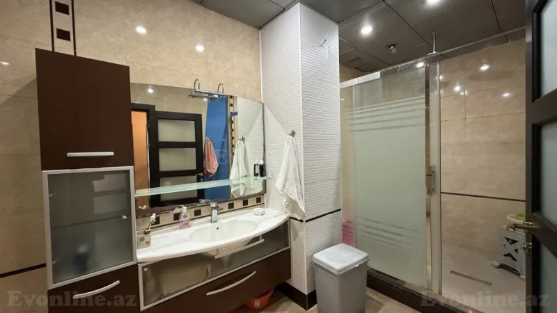 Satılır 4 otaqlı Mənzil Yeni tikili 212 m² Nizami m. - şəkil 15