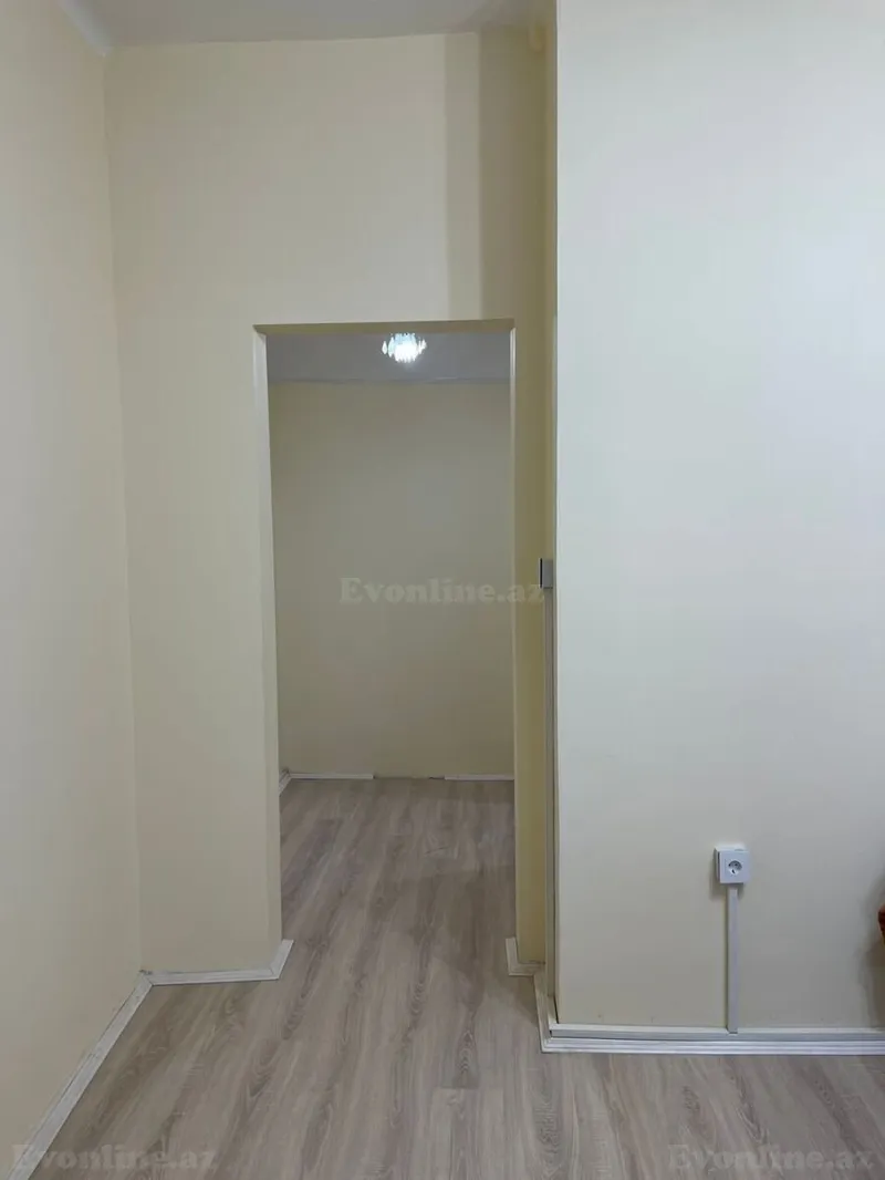Kirayə verilir 1 otaqlı Mənzil Köhnə tikili 35 m² Səbail r. - şəkil 4
