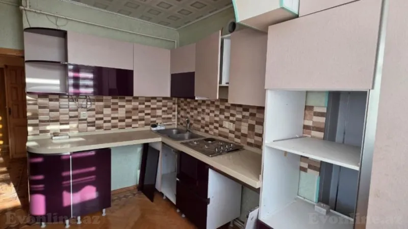 Kirayə verilir 2 otaqlı Mənzil Köhnə tikili 60 m² Memar Əcəmi m. - şəkil 4