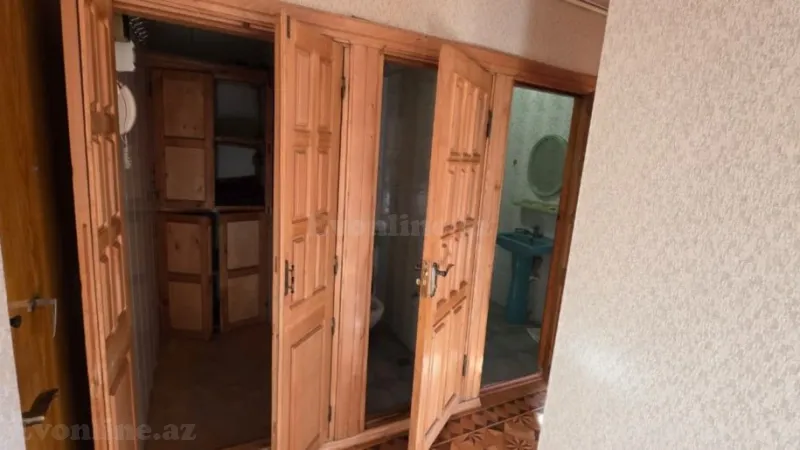 Kirayə verilir 2 otaqlı Mənzil Köhnə tikili 60 m² Memar Əcəmi m. - şəkil 6