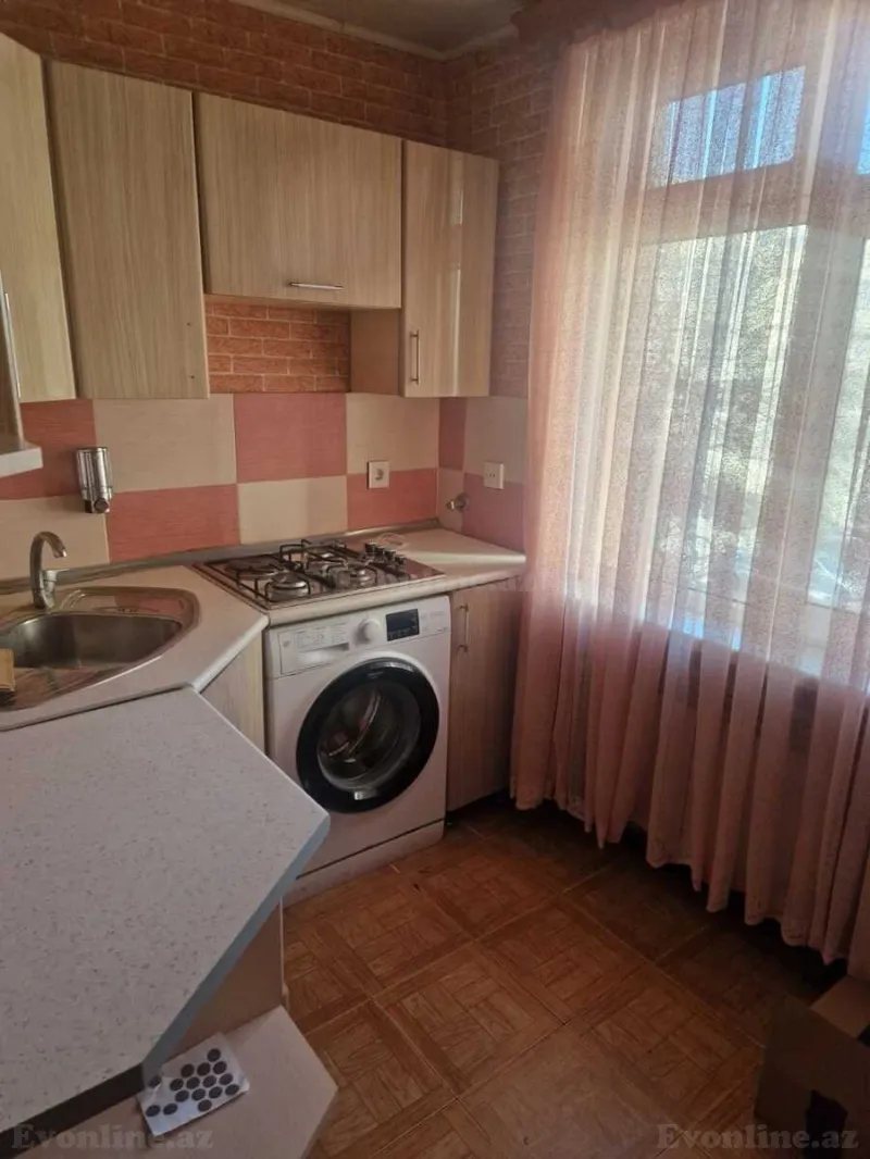 Kirayə verilir 1 otaqlı Mənzil Köhnə tikili 40 m² Nizami m. - şəkil 3