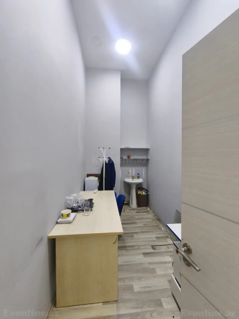 Kirayə verilir Ofis 83 m² 28 May m. - şəkil 12