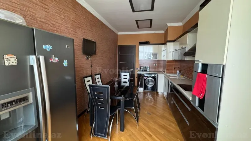 Kirayə verilir 2 otaqlı Mənzil Yeni tikili 110 m² 28 May m. - şəkil 8