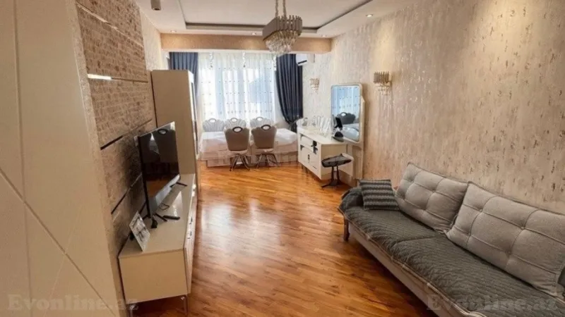Satılır 4 otaqlı Mənzil Yeni tikili 135 m² Həzi Aslanov m. - şəkil 3
