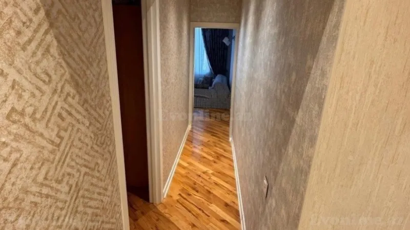 Satılır 4 otaqlı Mənzil Yeni tikili 135 m² Həzi Aslanov m. - şəkil 13