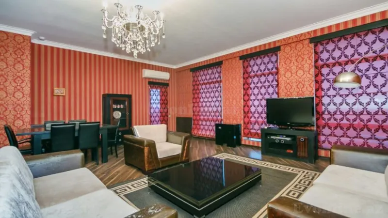 Kirayə verilir 2 otaqlı Mənzil Yeni tikili 120 m² 28 May m. - şəkil 3