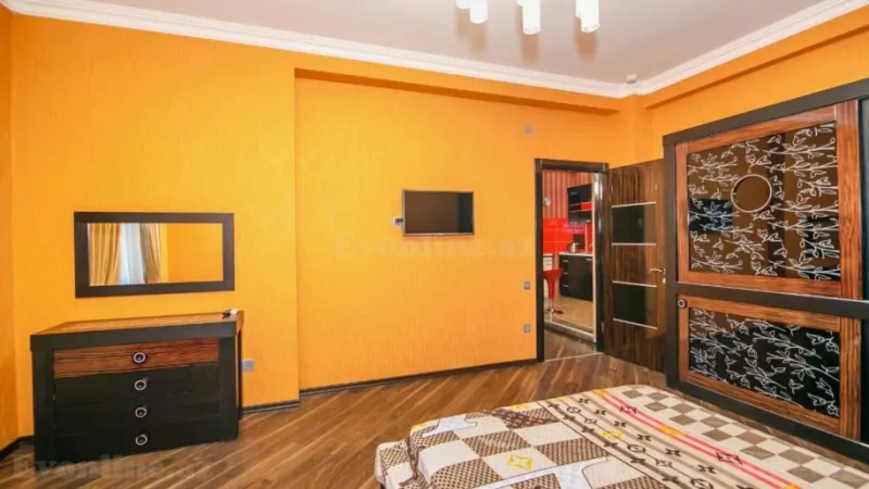 Kirayə verilir 2 otaqlı Mənzil Yeni tikili 120 m² 28 May m. - şəkil 13