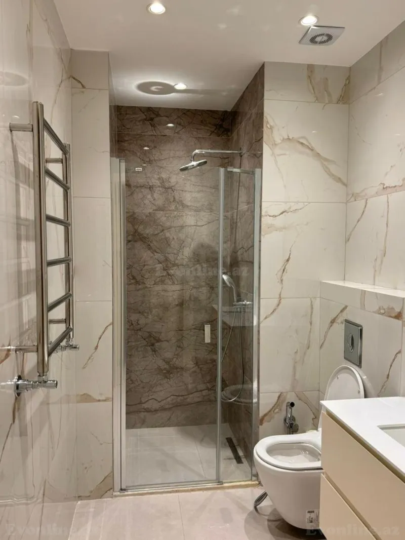 Kirayə verilir 2 otaqlı Mənzil Yeni tikili 72 m² Bakmil m. - şəkil 7