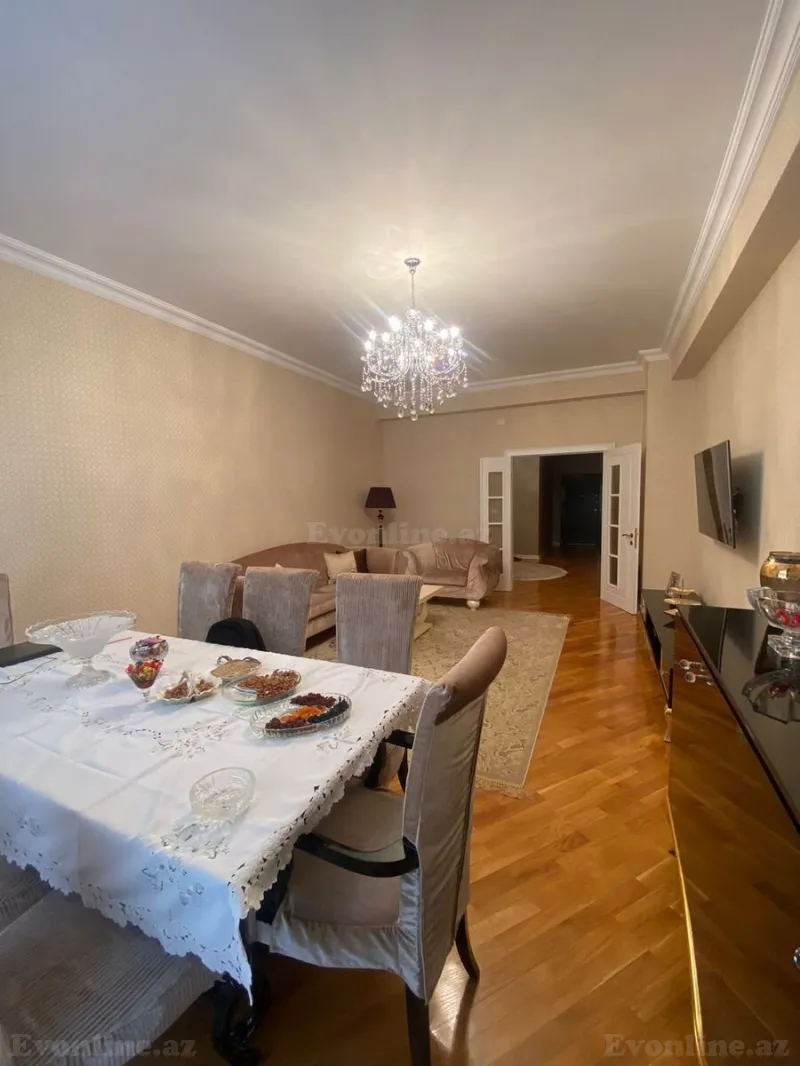 Satılır 4 otaqlı Mənzil Yeni tikili 186 m² Nərimanov r. - şəkil 4
