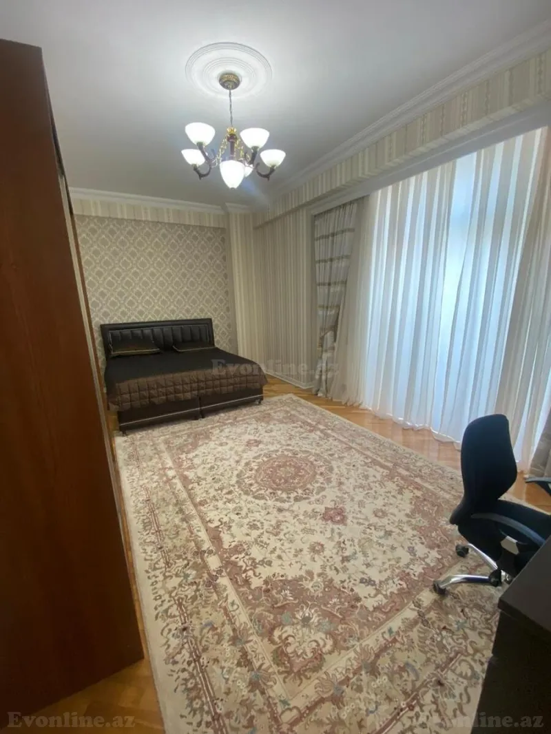 Satılır 4 otaqlı Mənzil Yeni tikili 186 m² Nərimanov r. - şəkil 10
