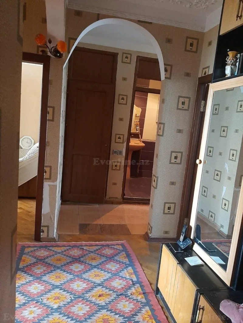 Satılır 3 otaqlı Mənzil Köhnə tikili 70 m² Əhmədli - şəkil 4