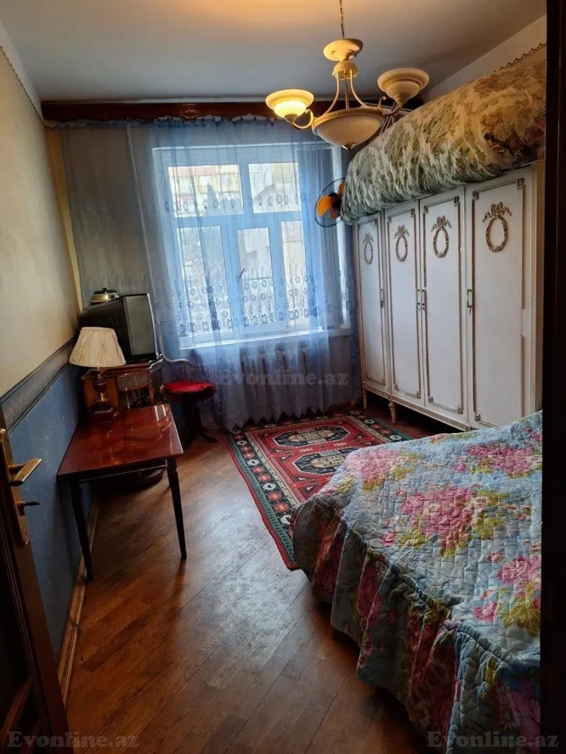 Satılır 3 otaqlı Mənzil Köhnə tikili 70 m² Əhmədli - şəkil 8