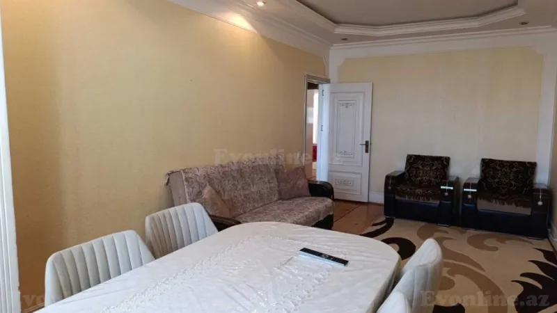 3 otaqlı Mənzil 80 m² Xətai r. Satılır