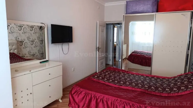 Satılır 3 otaqlı Mənzil Köhnə tikili 80 m² Xətai r. - şəkil 4