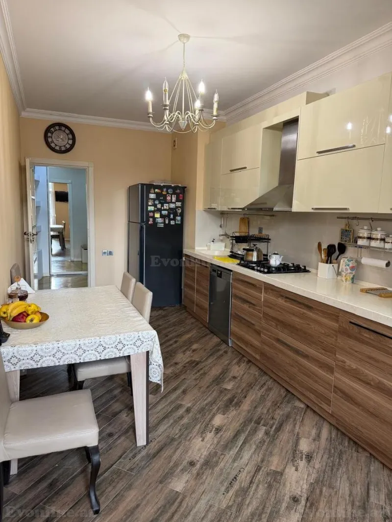 Satılır 3 otaqlı Mənzil Yeni tikili 135 m² Nərimanov r. - şəkil 4