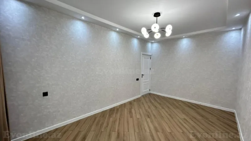 Satılır 4 otaqlı Mənzil Köhnə tikili 105 m² Sabunçu r. - şəkil 13