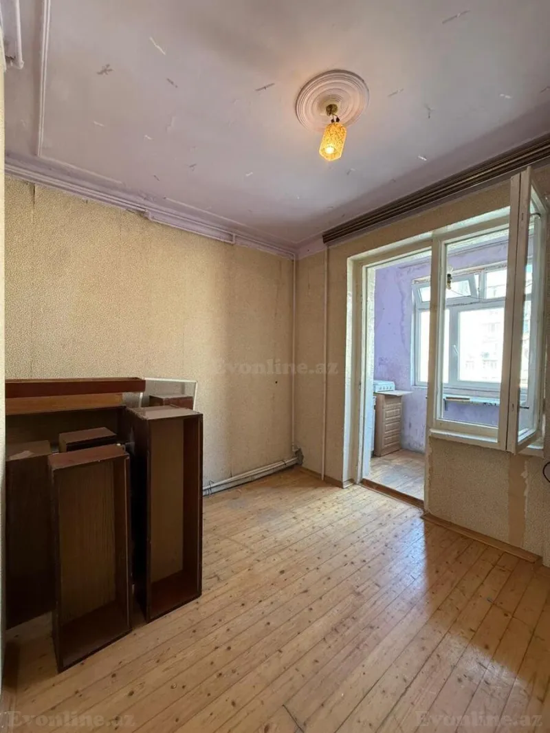 Satılır 2 otaqlı Mənzil Köhnə tikili 40 m² Suraxanı r. - şəkil 4