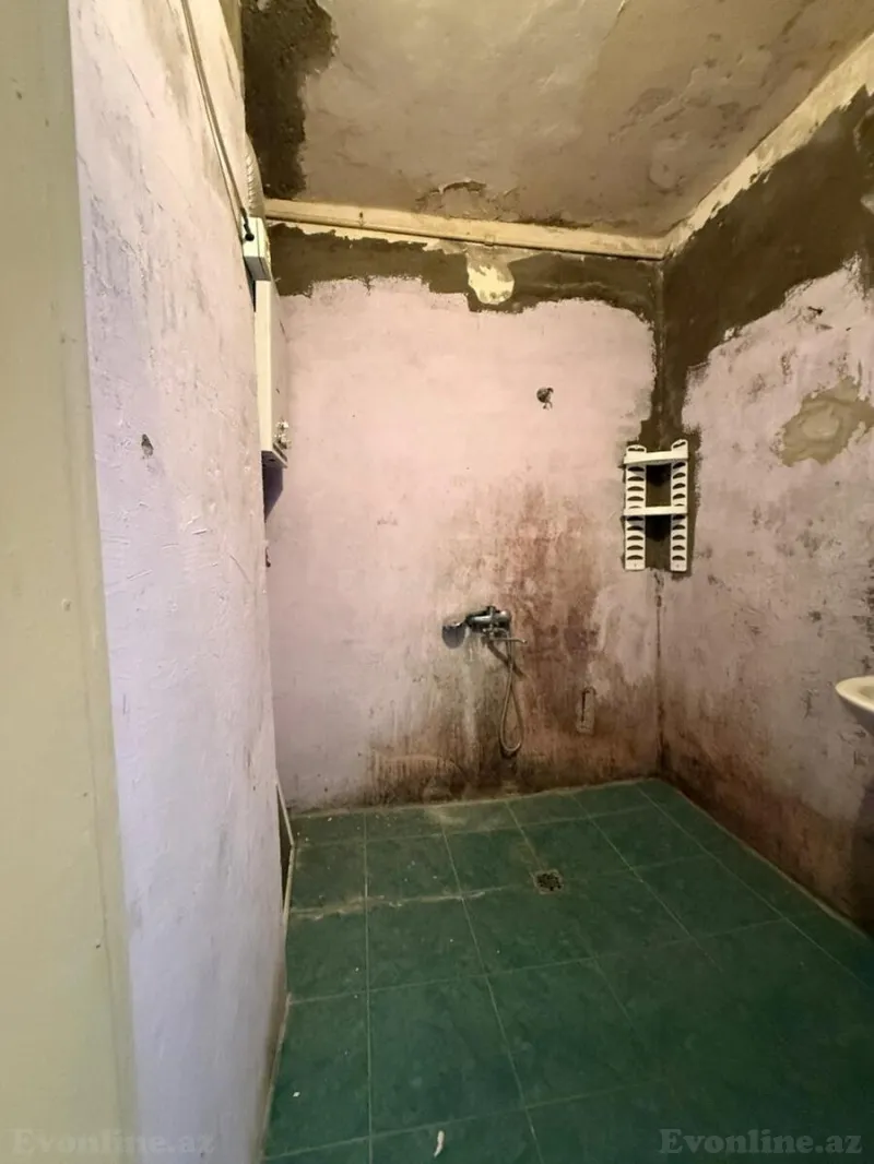 Satılır 2 otaqlı Mənzil Köhnə tikili 40 m² Suraxanı r. - şəkil 9