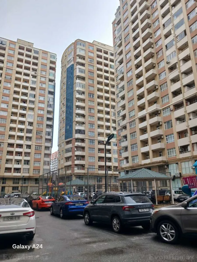 2 otaqlı Mənzil 100 m² Xətai m. Kirayə verilir
