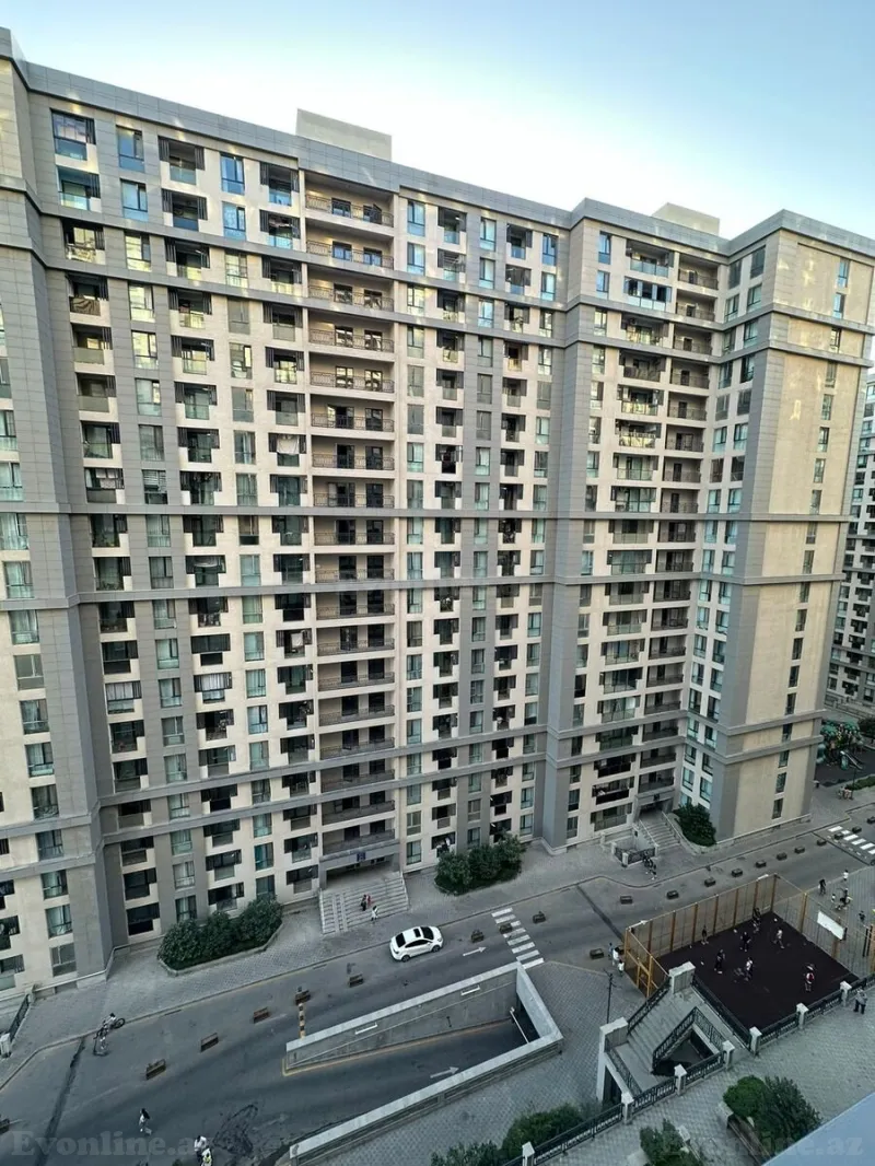 3 otaqlı Mənzil 90 m² Həzi Aslanov m. Satılır