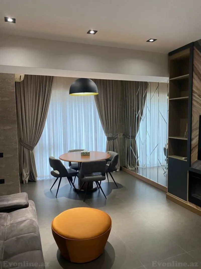 1 otaqlı Mənzil 67 m² Xətai m. Satılır