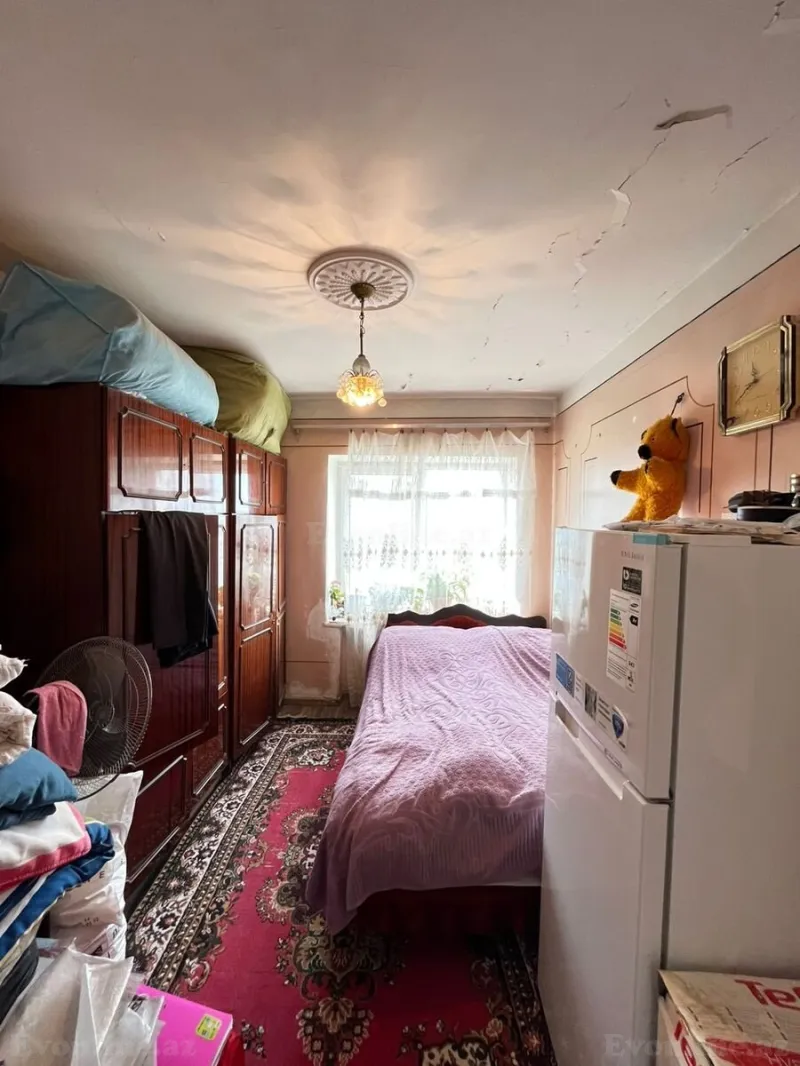 Satılır 3 otaqlı Mənzil Köhnə tikili 70 m² Elmlər Akademiyası m. - şəkil 5