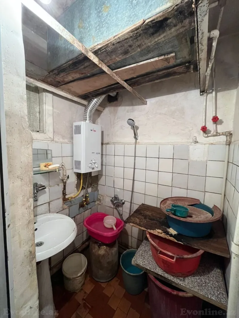 Satılır 3 otaqlı Mənzil Köhnə tikili 70 m² Elmlər Akademiyası m. - şəkil 17