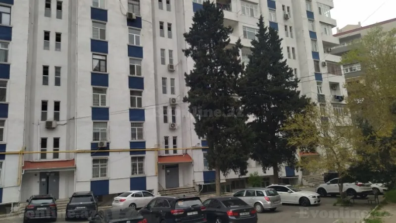 3 otaqlı Mənzil 71 m² 8-ci kilometr Satılır