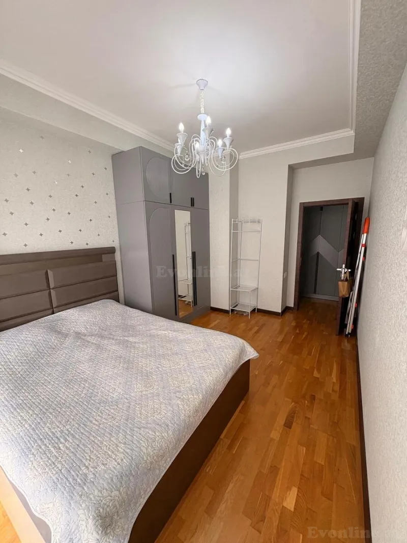 Satılır 2 otaqlı Mənzil Yeni tikili 70 m² Həzi Aslanov m. - şəkil 5