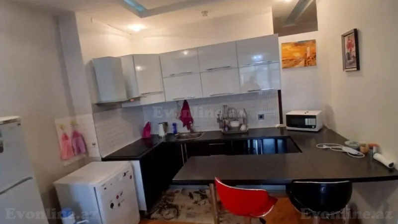 Kirayə verilir 3 otaqlı Mənzil Yeni tikili 140 m² Sahil m. - şəkil 7