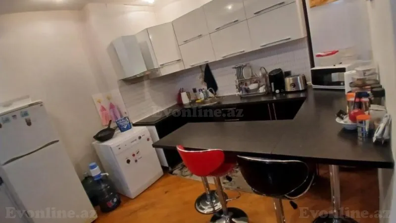 Kirayə verilir 3 otaqlı Mənzil Yeni tikili 140 m² Sahil m. - şəkil 8