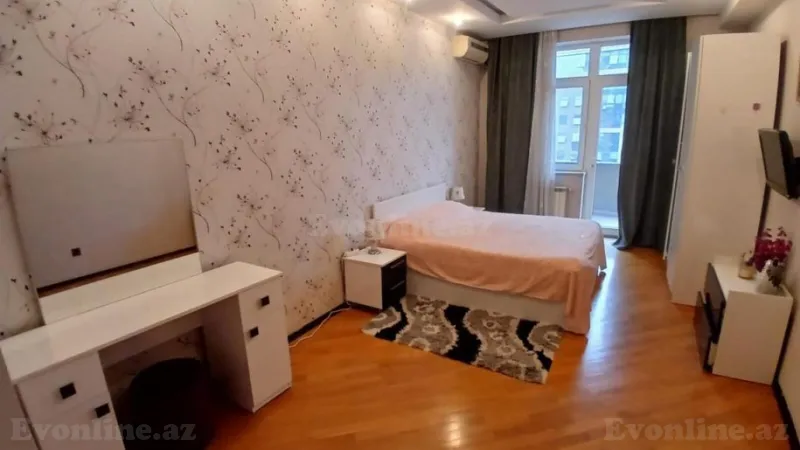 Kirayə verilir 3 otaqlı Mənzil Yeni tikili 140 m² Sahil m. - şəkil 13