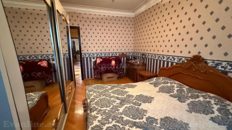 Satılır 5 otaqlı Mənzil Köhnə tikili 120 m² 8-ci mikrorayon - şəkil 9