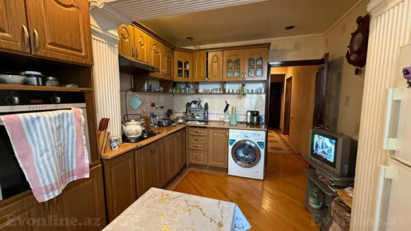 Satılır 5 otaqlı Mənzil Köhnə tikili 120 m² 8-ci mikrorayon - şəkil 12