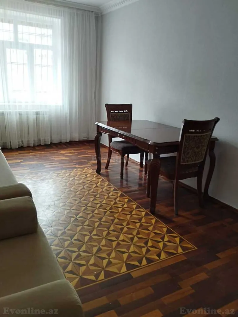 Satılır 3 otaqlı Mənzil Köhnə tikili 70 m² Əhmədli - şəkil 2