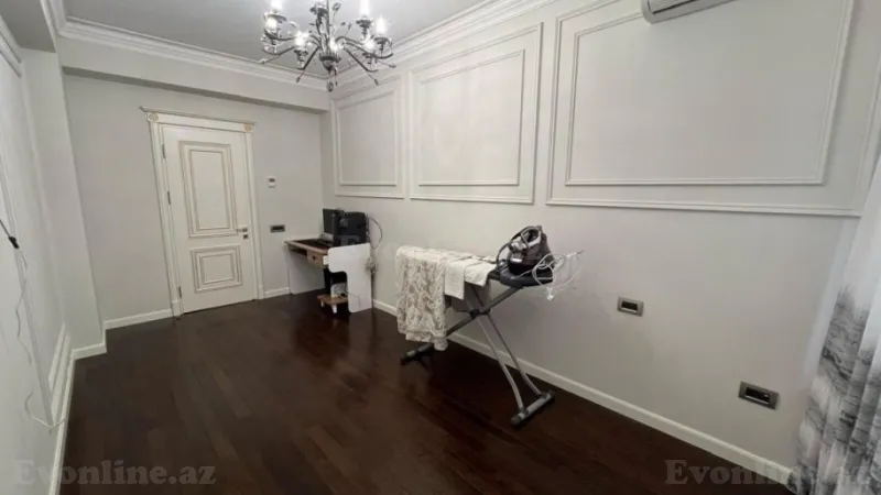 Satılır 4 otaqlı Mənzil Yeni tikili 180 m² Elmlər Akademiyası m. - şəkil 17