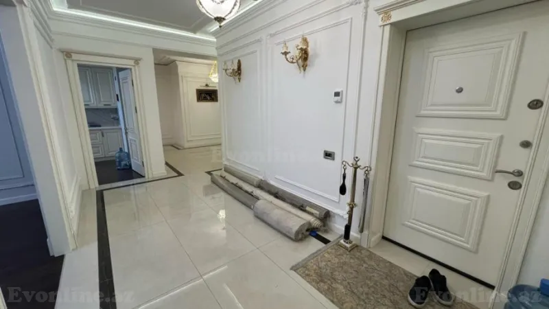 Satılır 4 otaqlı Mənzil Yeni tikili 180 m² Elmlər Akademiyası m. - şəkil 23