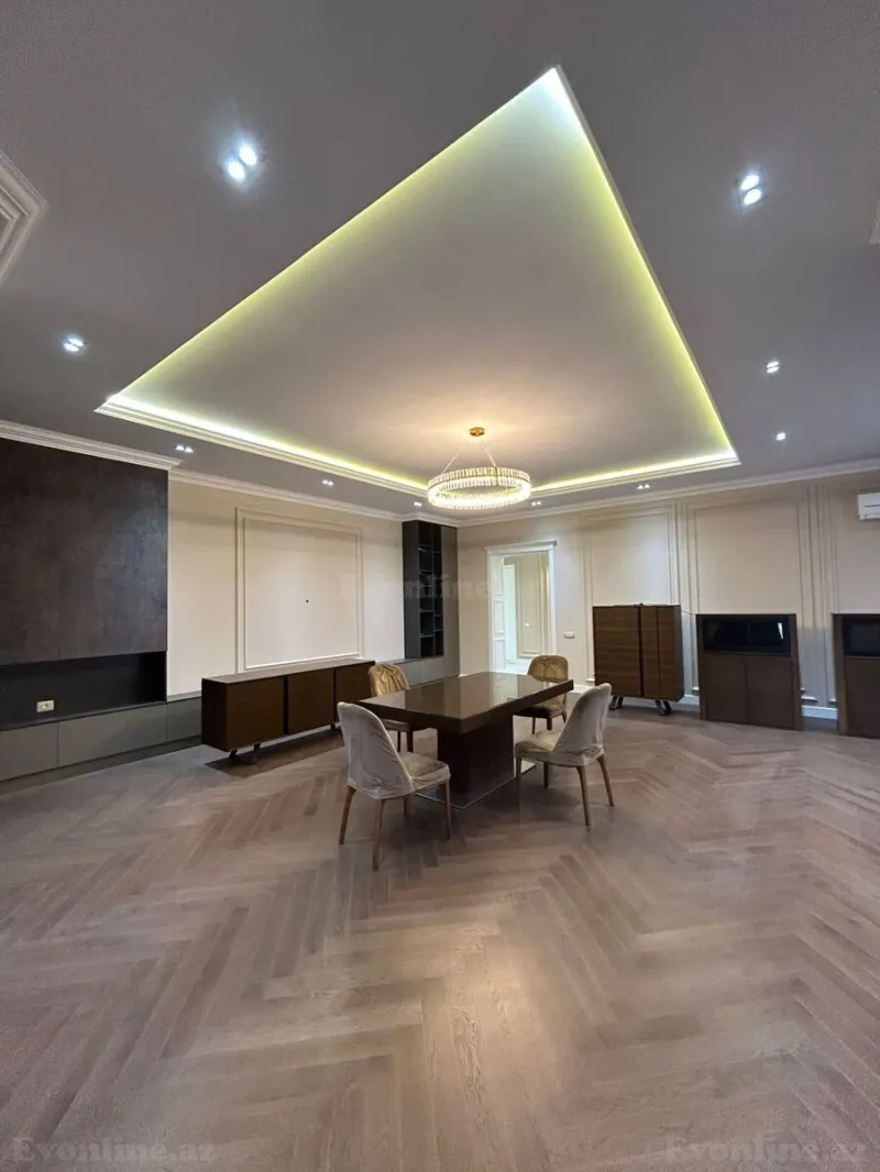 Satılır 4 otaqlı Mənzil Yeni tikili 235 m² 28 May m. - şəkil 2