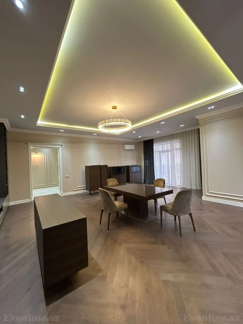 Satılır 4 otaqlı Mənzil Yeni tikili 235 m² 28 May m. - şəkil 4