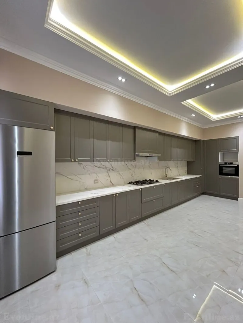 Satılır 4 otaqlı Mənzil Yeni tikili 235 m² 28 May m. - şəkil 8