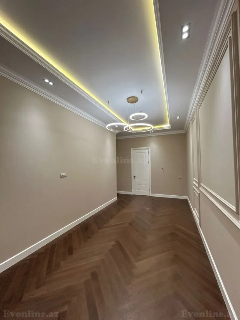 Satılır 4 otaqlı Mənzil Yeni tikili 235 m² 28 May m. - şəkil 12