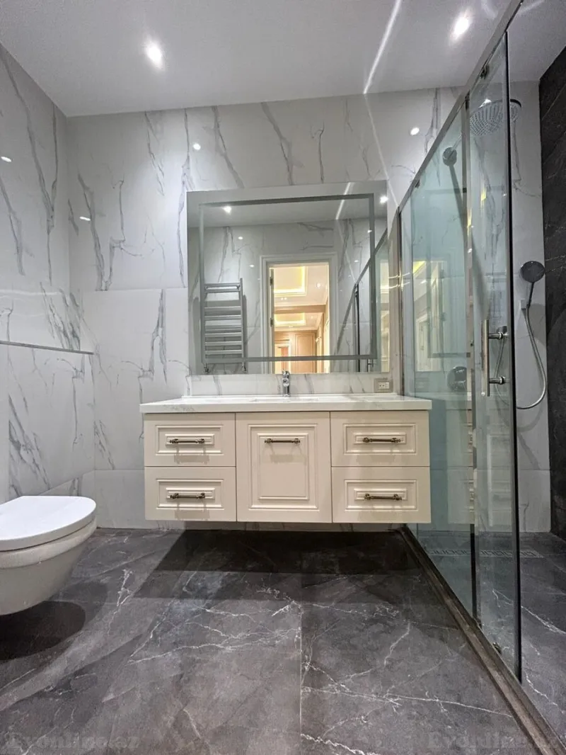 Satılır 4 otaqlı Mənzil Yeni tikili 235 m² 28 May m. - şəkil 18