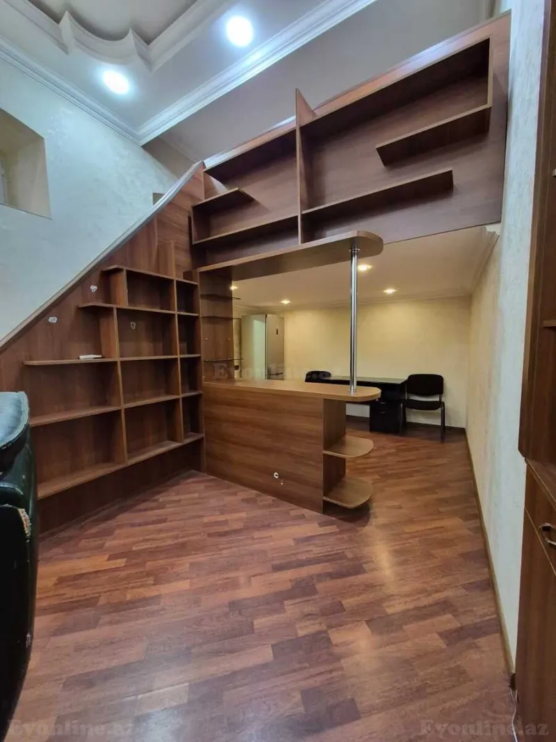 Satılır 2 otaqlı Mənzil Köhnə tikili 65 m² Sahil m. - şəkil 10