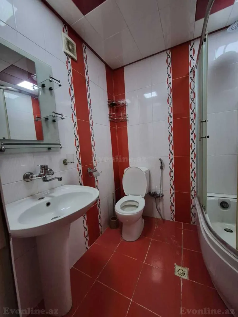 Satılır 2 otaqlı Mənzil Köhnə tikili 65 m² Sahil m. - şəkil 17