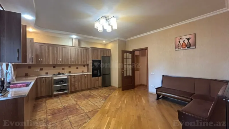 Satılır 5 otaqlı Mənzil Yeni tikili 200 m² Nəsimi r. - şəkil 8