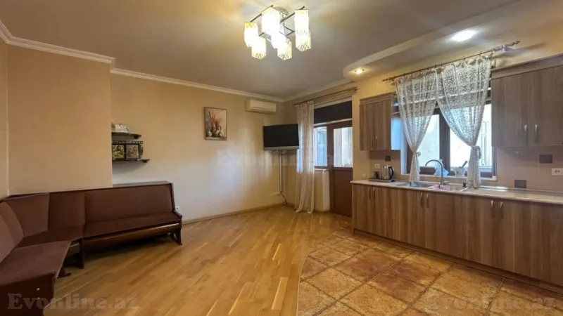 Satılır 5 otaqlı Mənzil Yeni tikili 200 m² Nəsimi r. - şəkil 10