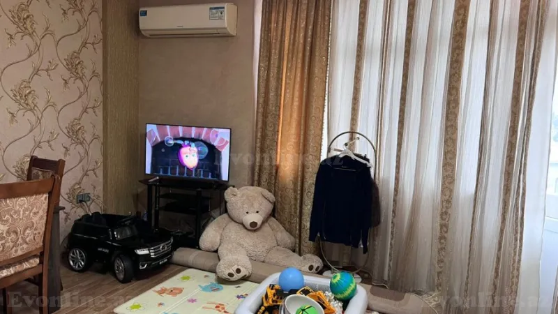 Satılır 2 otaqlı Mənzil Yeni tikili 90 m² 4-cü mikrorayon - şəkil 2