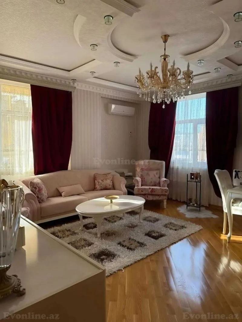 Satılır 4 otaqlı Mənzil Yeni tikili 147 m² 9-cu mikrorayon