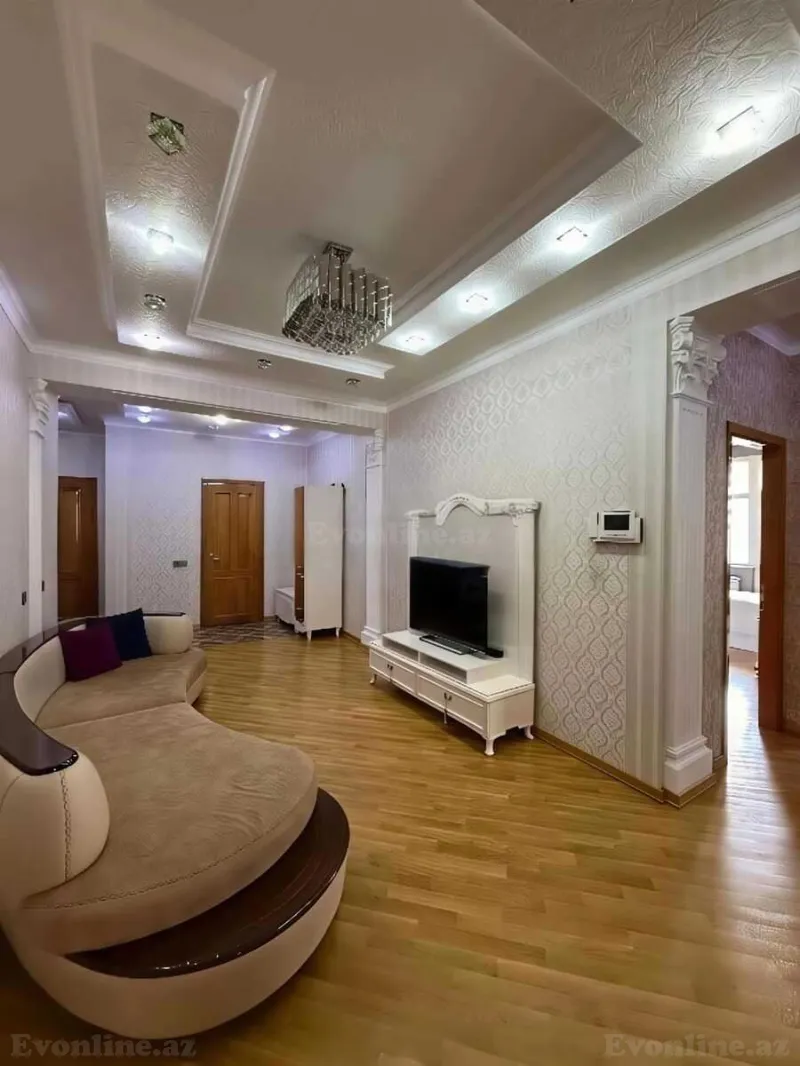 Satılır 4 otaqlı Mənzil Yeni tikili 147 m² 9-cu mikrorayon - şəkil 6