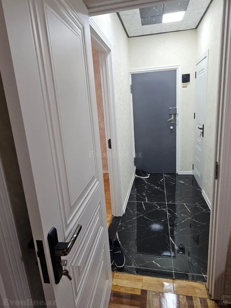 Satılır 3 otaqlı Mənzil Köhnə tikili 65 m² Yasamal - şəkil 13